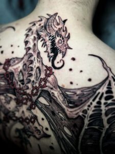 tatoueur saint etienne tattoo dragon